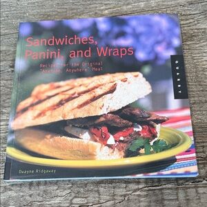 Sandwiches, Panini, and Wraps Cookbook